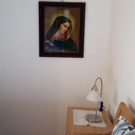 Roza Affittacamere 3*