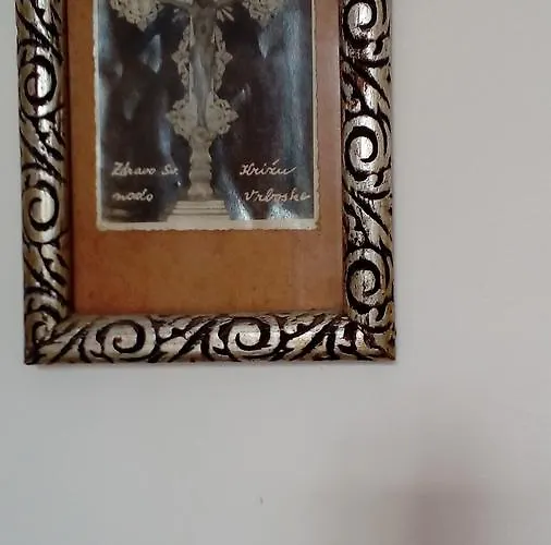 Roza 3* Vrboska