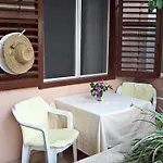 Guest house Roza 3*